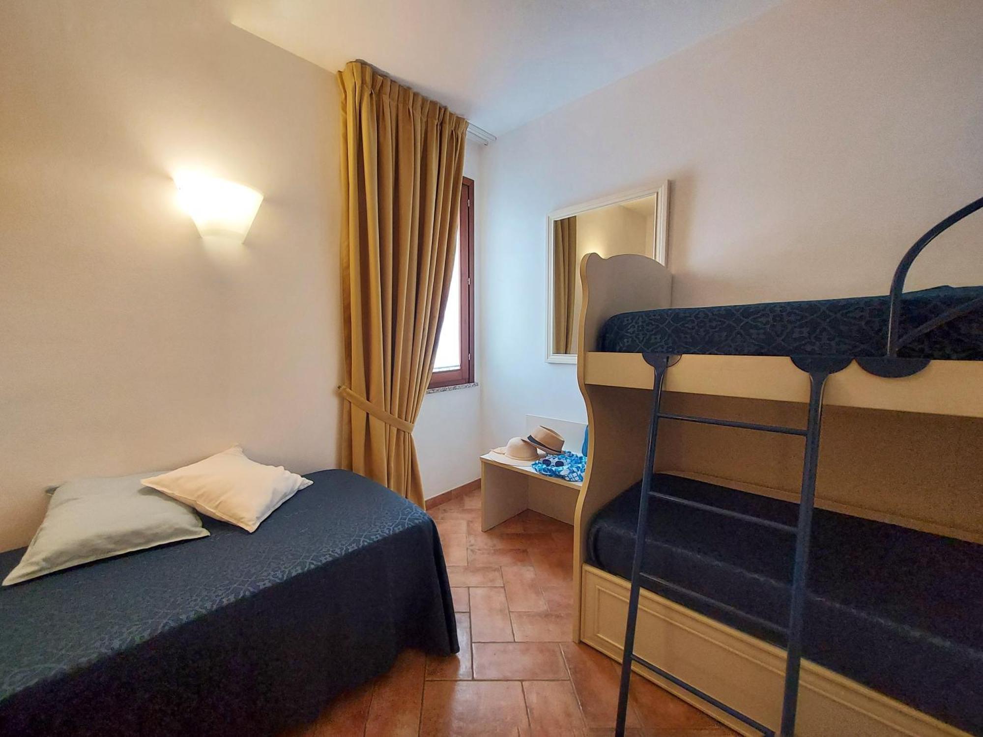 Lido Azzurro Residence Rta Capoliveri  Oda fotoğraf